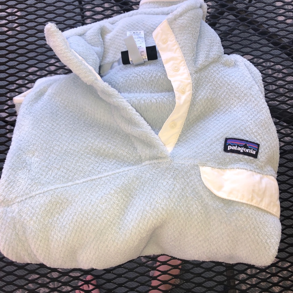 RARE light blue Patagonia pull over